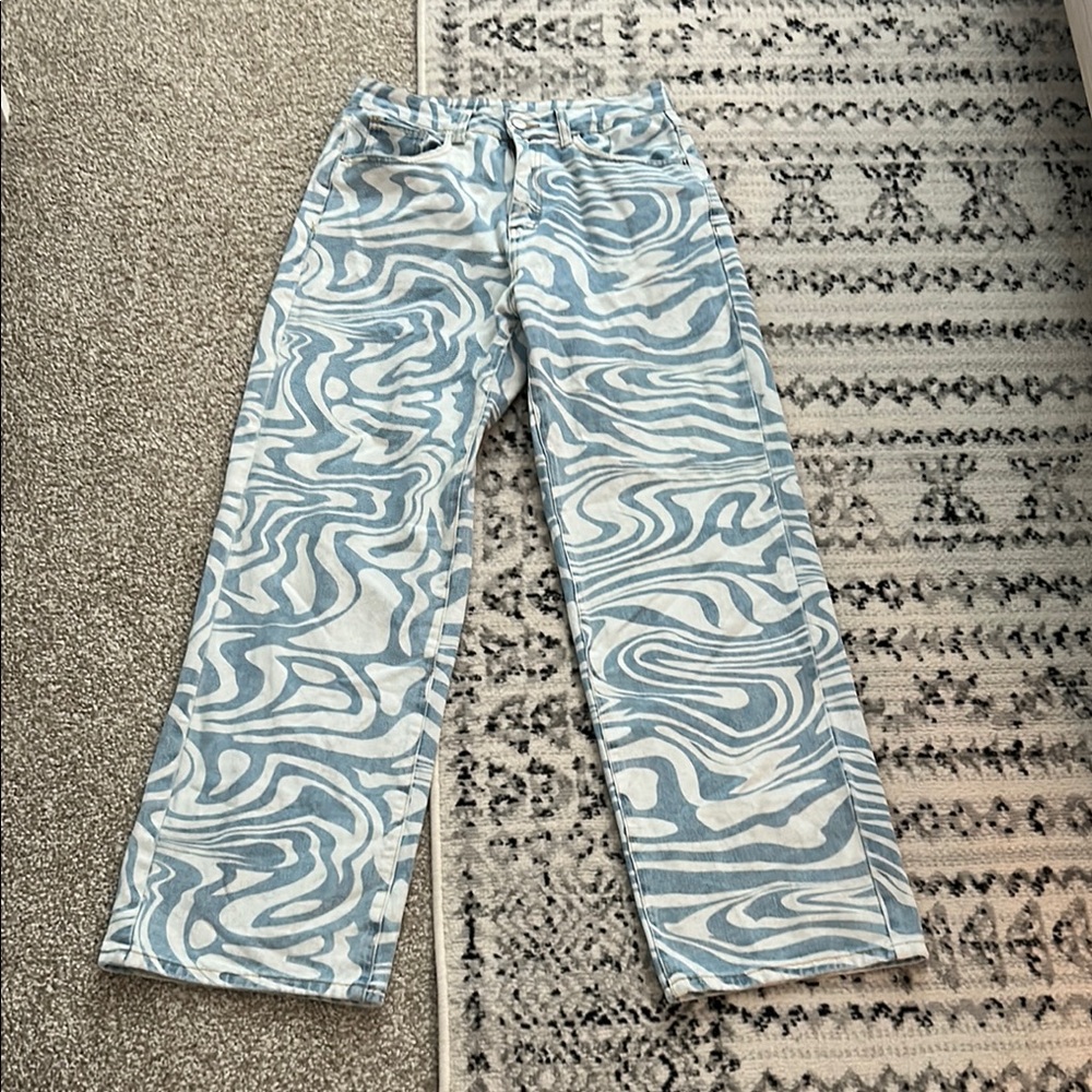 Blue and White Swirl Pattern jeans